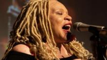 Photo of LaRhonda Steele singing